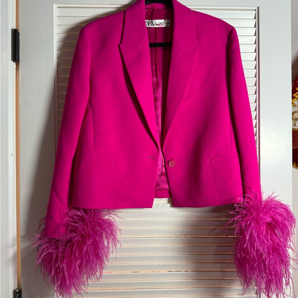 Zara RARE Hot Pink Feather Cuff Cropped Blazer Sz M